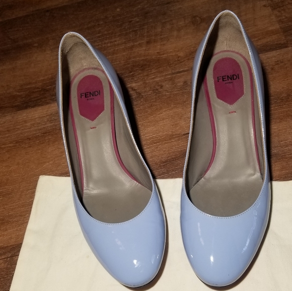 Fendi Blue/Plum Patent Colorblock Pump, sz 36.5 - Picture 2 of 9